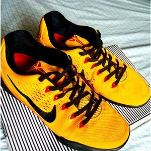 Kobe 9 Elite ‘Bruce Lee’ Size 7 men’s.
